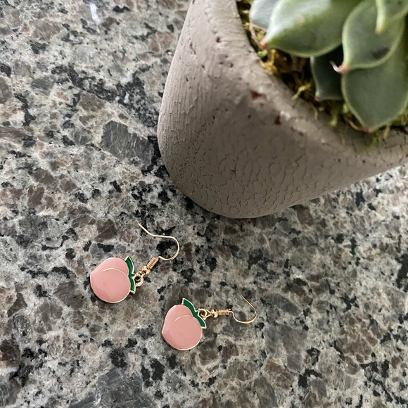 🍑 earrings - Picture 3 of 3